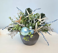 Beach Christmas Centerpiece, Coastal Christmas Seashell Table Arrangement, Beach Coastal Center Piece w Starfish & Shells, Beach Coastal Gifts & Decor